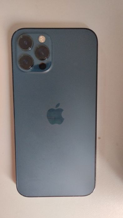 iPhone 12 про макс