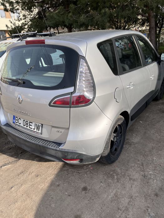 Renault Scenic 2013  1.5DCI 110CP automat