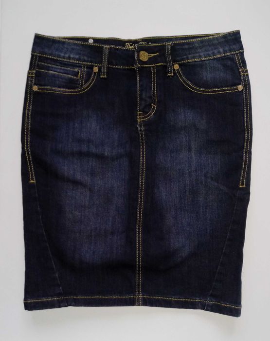 Дънкова пола до коленете, S размер