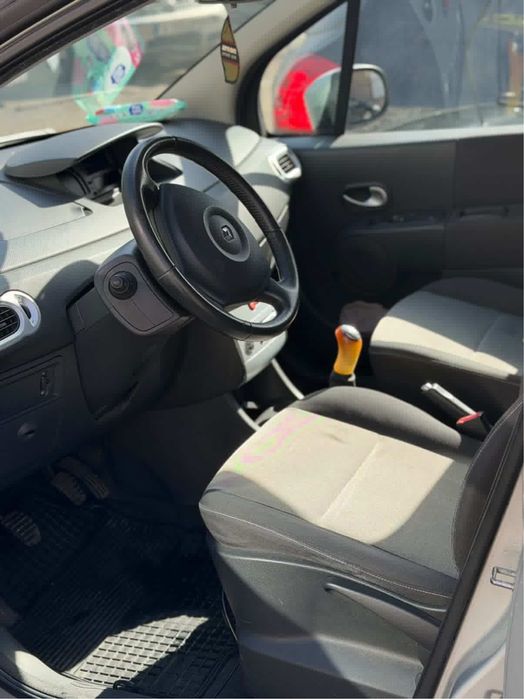 Рено  гранд модус 2008