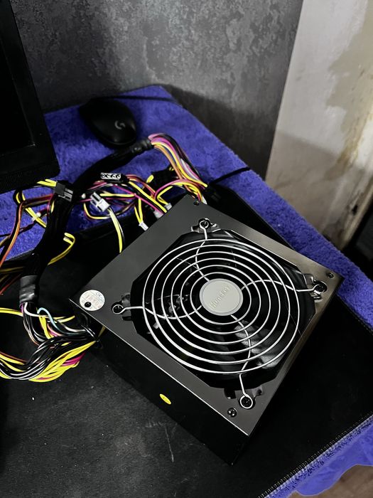 Продам блок питания 450w