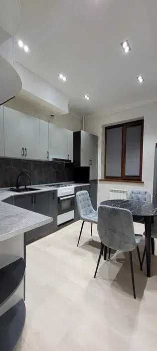 Квартира 2 ком со всеми удобствами, новый ремонт, сдается семье 600$