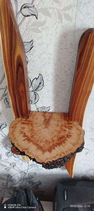 Полка для цветка