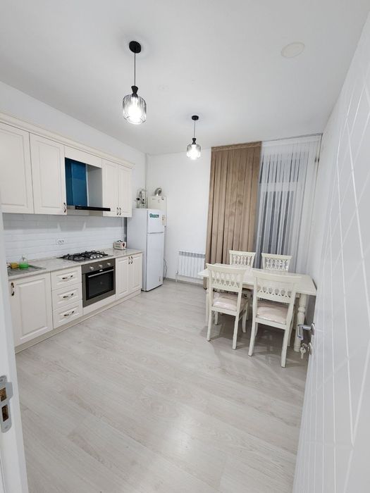 2 хонали Сагбон Голден Хаус новостройка сотилади