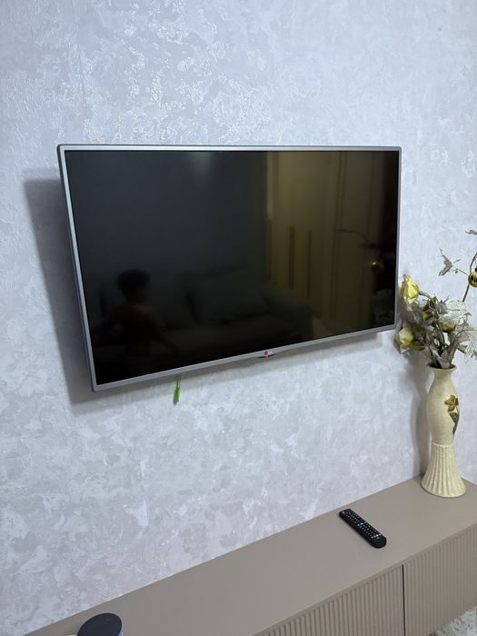 Продам телевизор