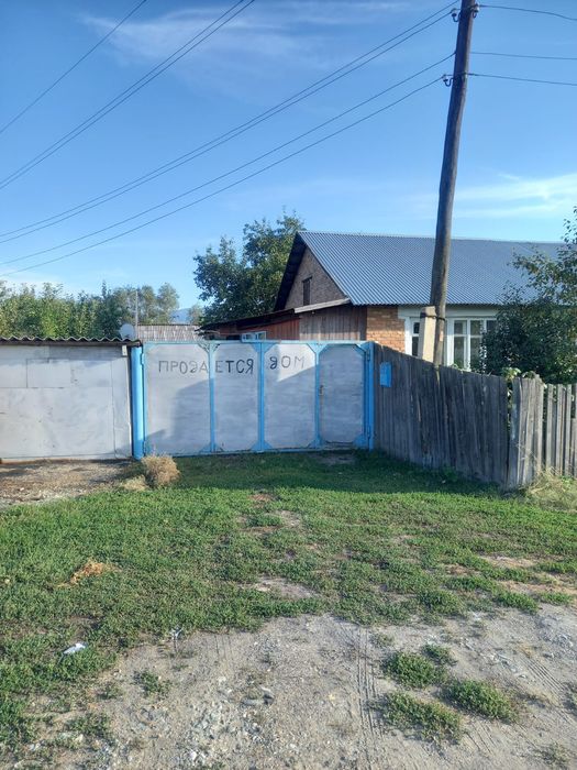 Продам кирпичный дом