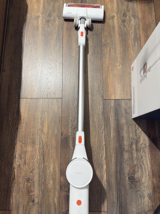 Xiaomi Vacuum Cleaner G20 Lite Вертикална прахосмукачка