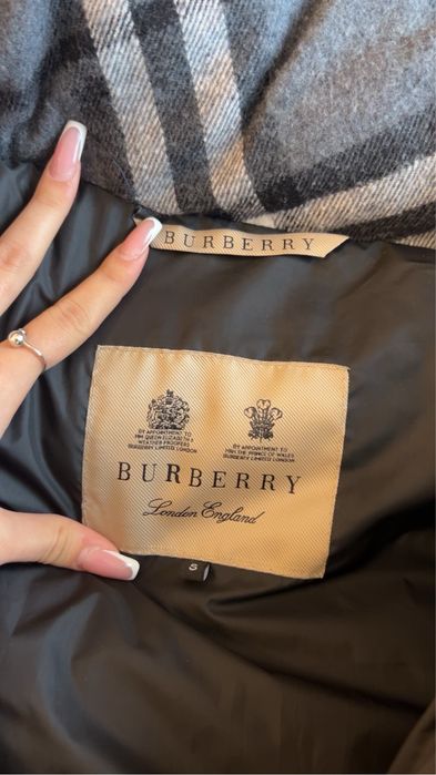 geaca burberry originala