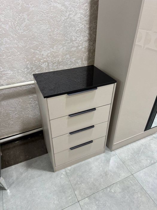 Мебель в продаже