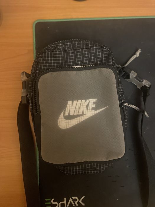 Borseta nike reflective