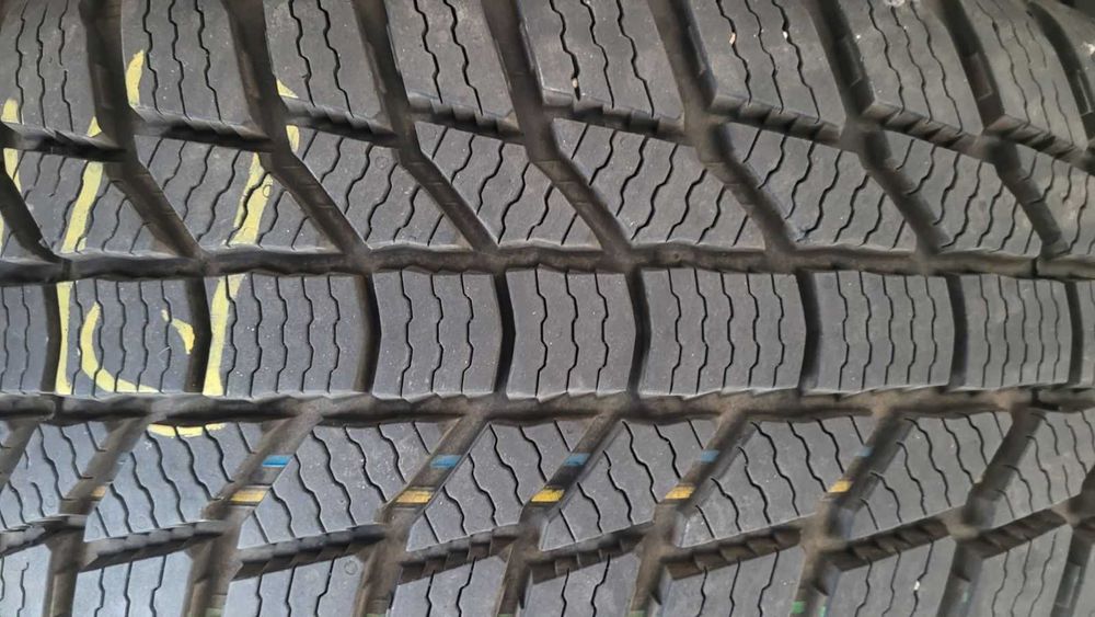 Зимни гуми 2 броя