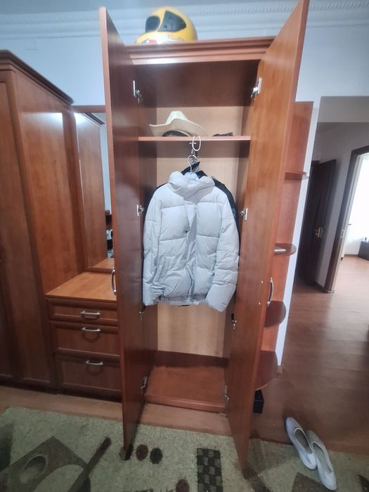Продам б/у прихожую