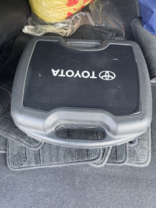 Фаркоп для тойоты