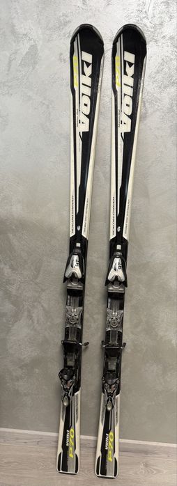 Ски и щеки Volkl P70 Slalom Carver