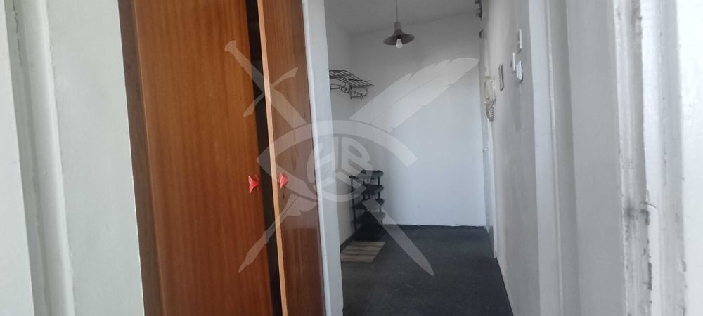 Продава се Двустаен апартамент в Пловдив, Център - 70 кв.м за 1693 €/кв.м - Снимка #4