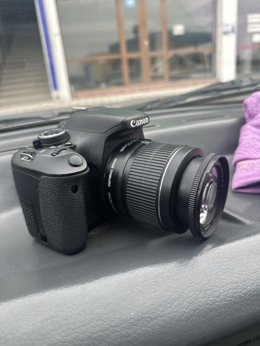 canon  EOS 600 d ef-s 18-55 IS II Kit