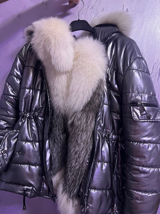 Яке от естествен пух На живо седи супер