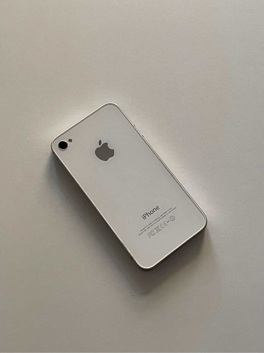 Lot 2 iPhone 4S impecabil