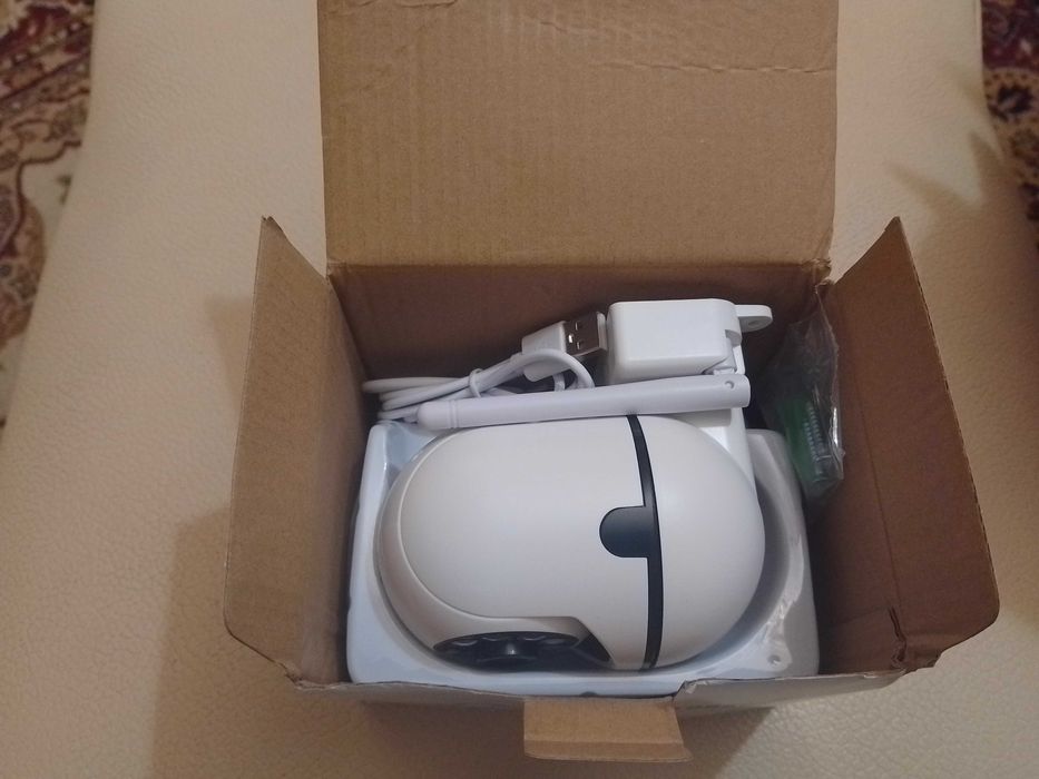 Чисто нова камера за видеонаблюдение