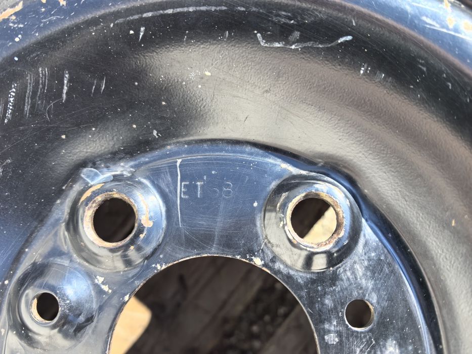 16 цола 5 х 118 мм Фиат / Пежо / Ситроен / Ивеко - 6 инча / ЕТ 68