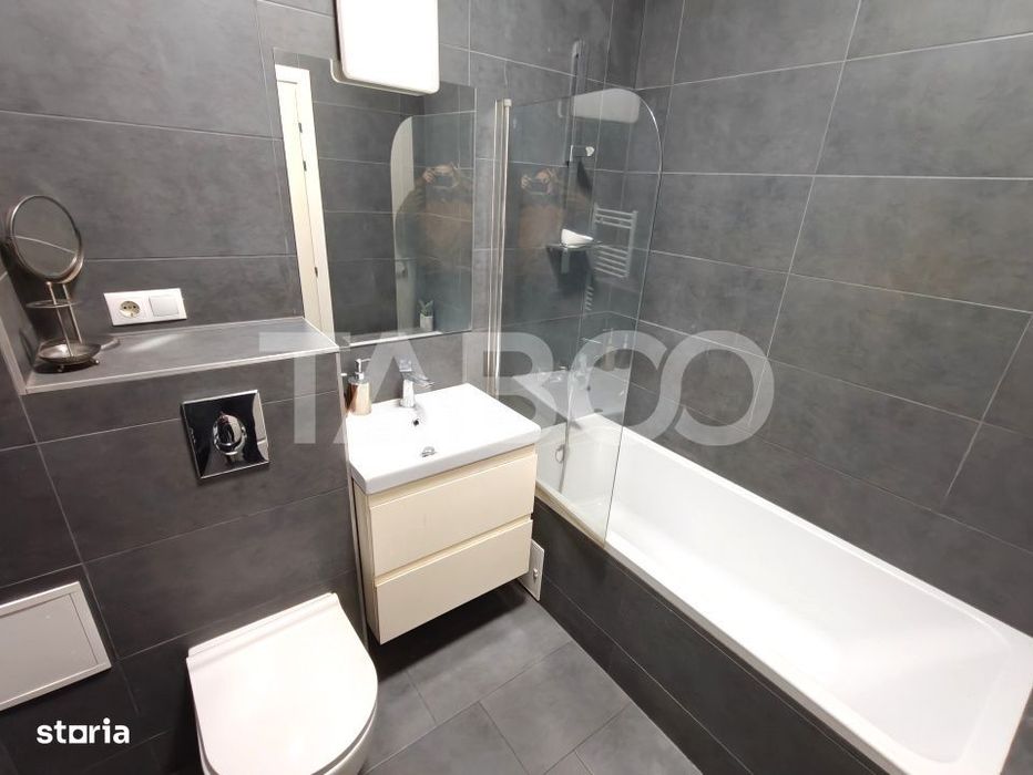 Penthouse 3 camere de inchiriat - 87 mp utili - disponibil imediat