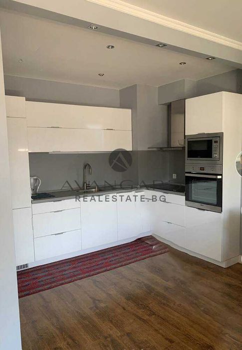 Продава се Двустаен апартамент в Пловдив, Кършияка - 65 кв.м за 2511 €/кв.м - Снимка #2