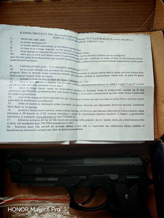 Pistol airsoft Taurus PT92 Metal