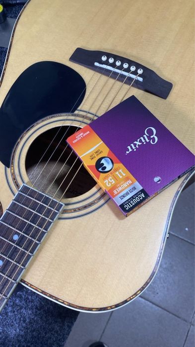 Электро акустическая гитара Cort AD880