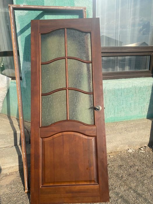 Продам межкомнатные двери