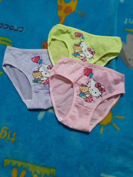 Продам детскую одежду