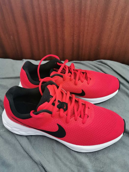 Дамски маратонки Nike