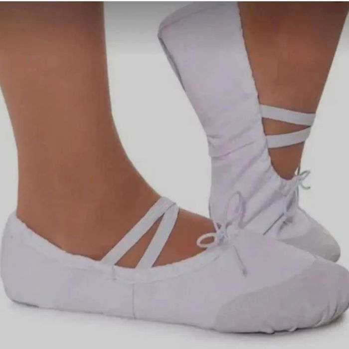 Балетки,чешки для танцы