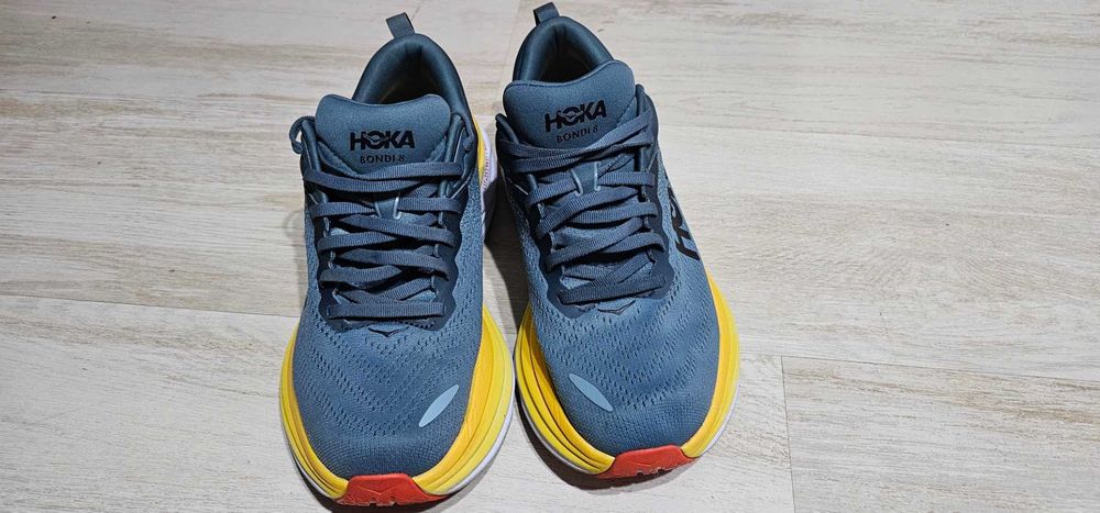 Маратонки HOKA BONDI 8