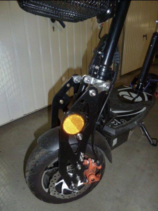 TROTINETA SCUTER ELECTRIC Rolektro E Joy 20 500W Germaniia