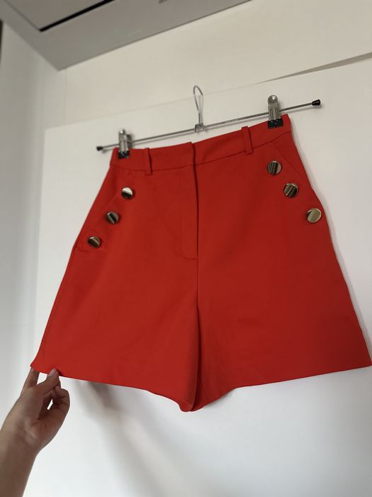 Къси червени панталонки XS Zara, висока талия