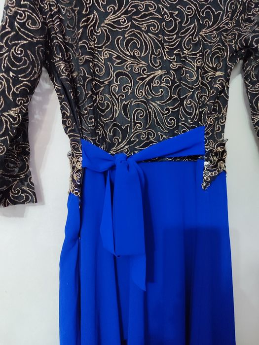 Вечернее платье, коктейльное платье.