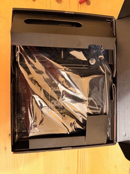 Kit i9 14900kf + placa de baza z790 rog