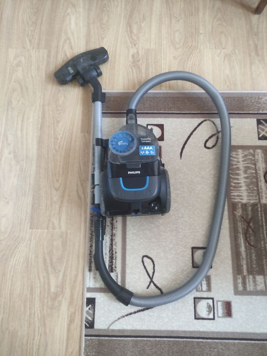 Прахосмукачка Philips PowerPro Compact FC9331/09