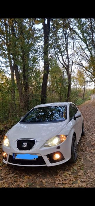 Vând  seat leon an 2008 motor 2.0 170 cp