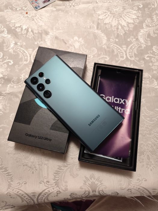 Продам Samsung s22 ultra