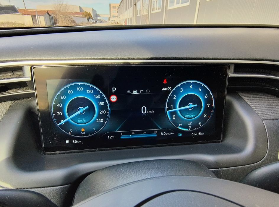 SUV  HYUNDAI Tucson 1,6 4WD