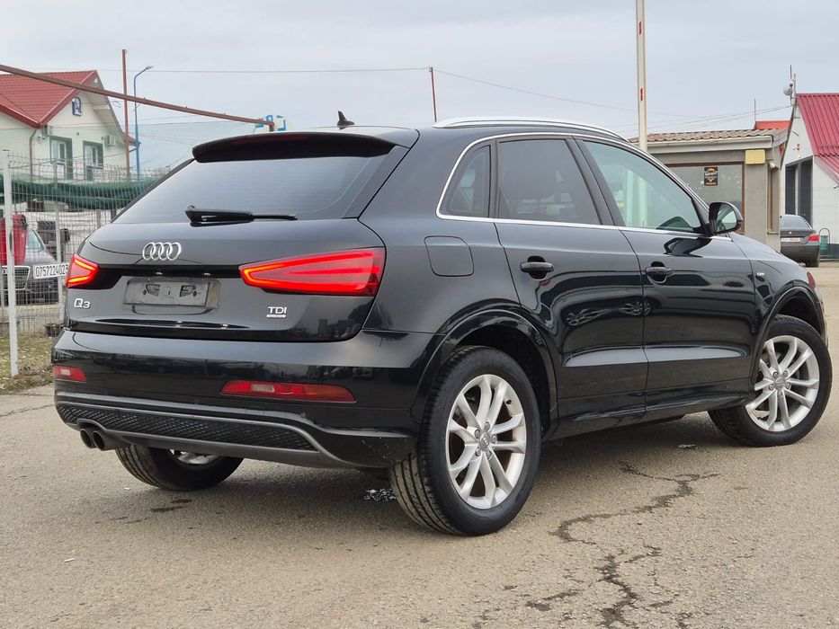 Audi Q3 S-line 2014/2015 2.0 TDI