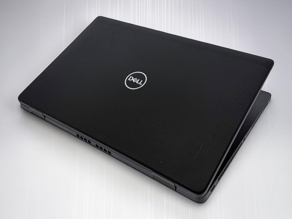 Dell Latitude 7330 13.3" FHD IPS i5-1245u 16GB LPDDR4X 256GB NVMe Бат. 8ч Win 11 Гаранция!