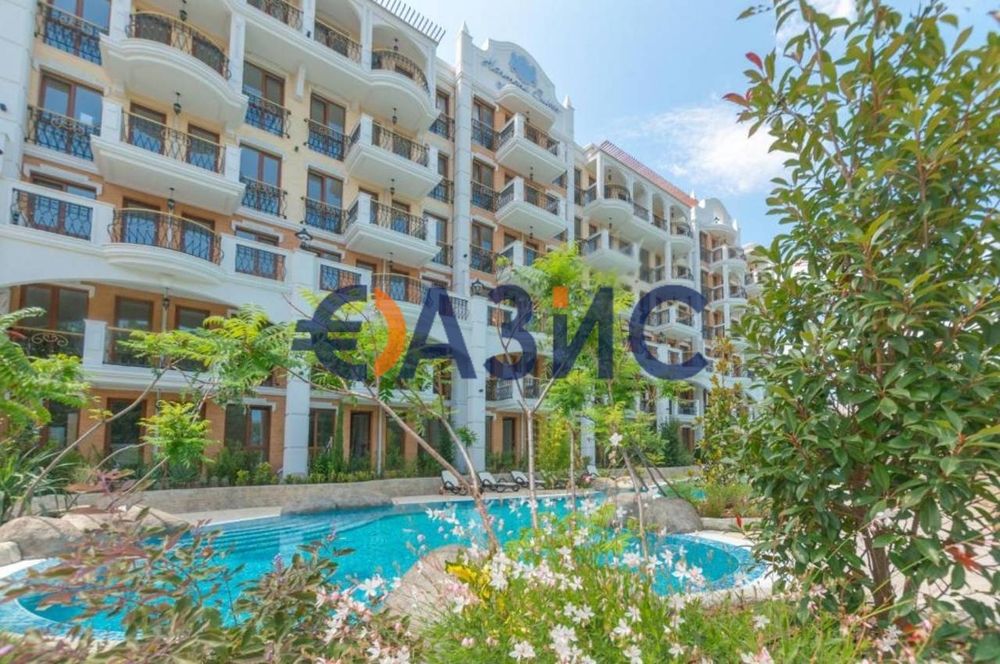 Продава се Двустаен апартамент в к.к. Слънчев бряг - 48 кв.м за 1137 €/кв.м - Снимка #13