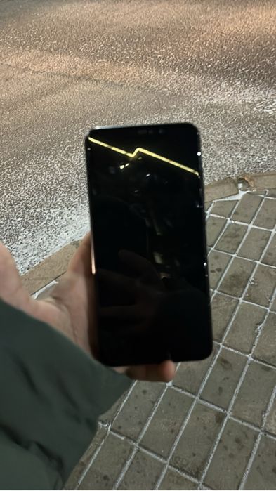 Redmi Note 6 Pro,Mi A2 Lite