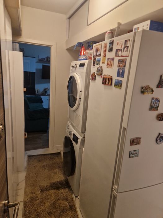 Vand apartament cu doua camere