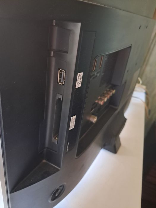 Телевизор самсунг продам