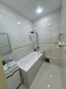 Метро Буюк Ипак Йули 
1комнатная квартира