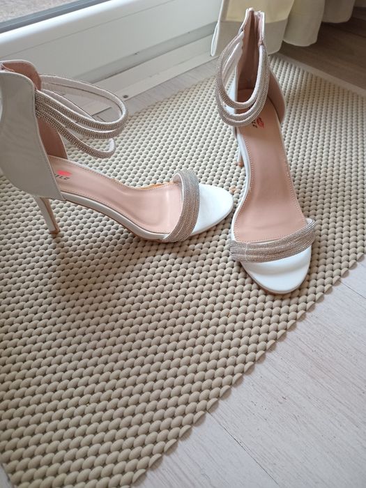 Обувки на токчета