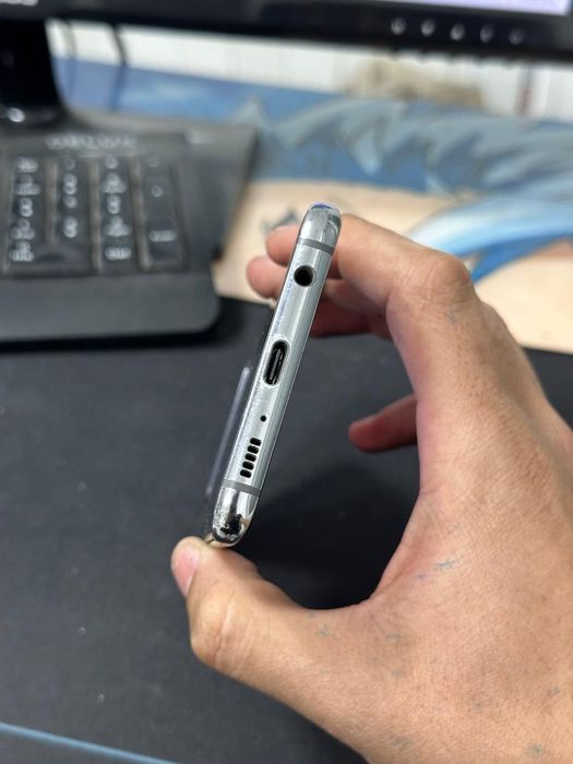 Срочно продам  s10 samsung